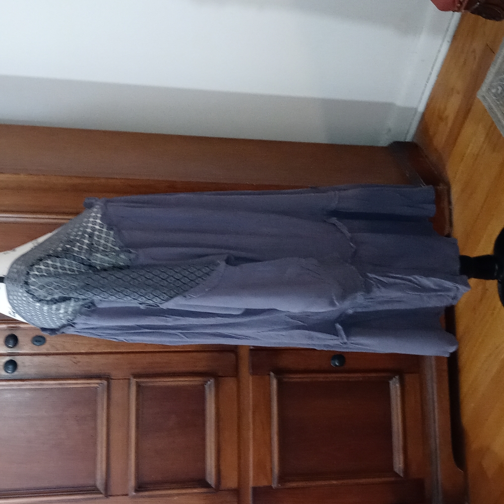 Dress - Picture 3 of 8